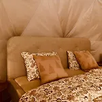 Dome Glamping With Shared Bathroom Luxusní stan
