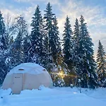 Dome Glamping With Shared Bathroom 릴레함메르