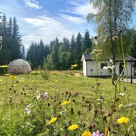 Dome Glamping With Shared Bathroom