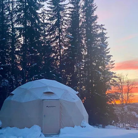 Luxusní stan Dome Glamping With Shared Bathroom *