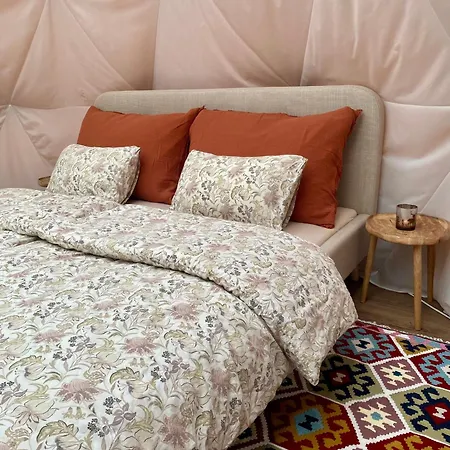 Dome Glamping With Shared Bathroom Luksustelt *