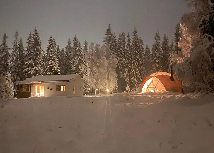 Dome Glamping With Shared Bathroom
