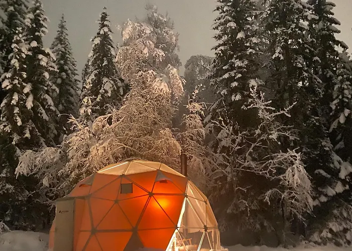 אוהל מפואר Dome Glamping With Shared Bathroom *